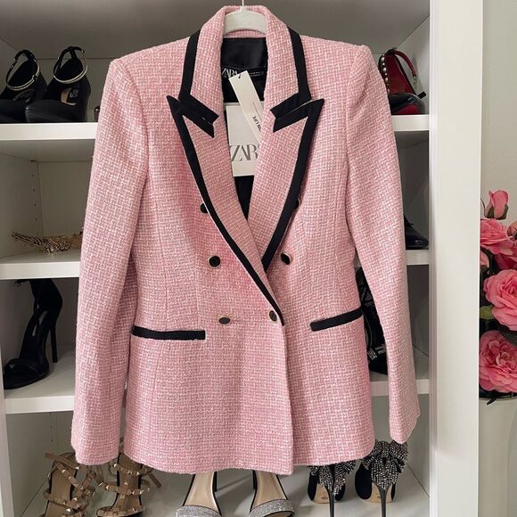 Zara Jackets & Blazers - NW T NEW PINK STRUCTURED BLAZER WITH CONTRASTING PIPING
